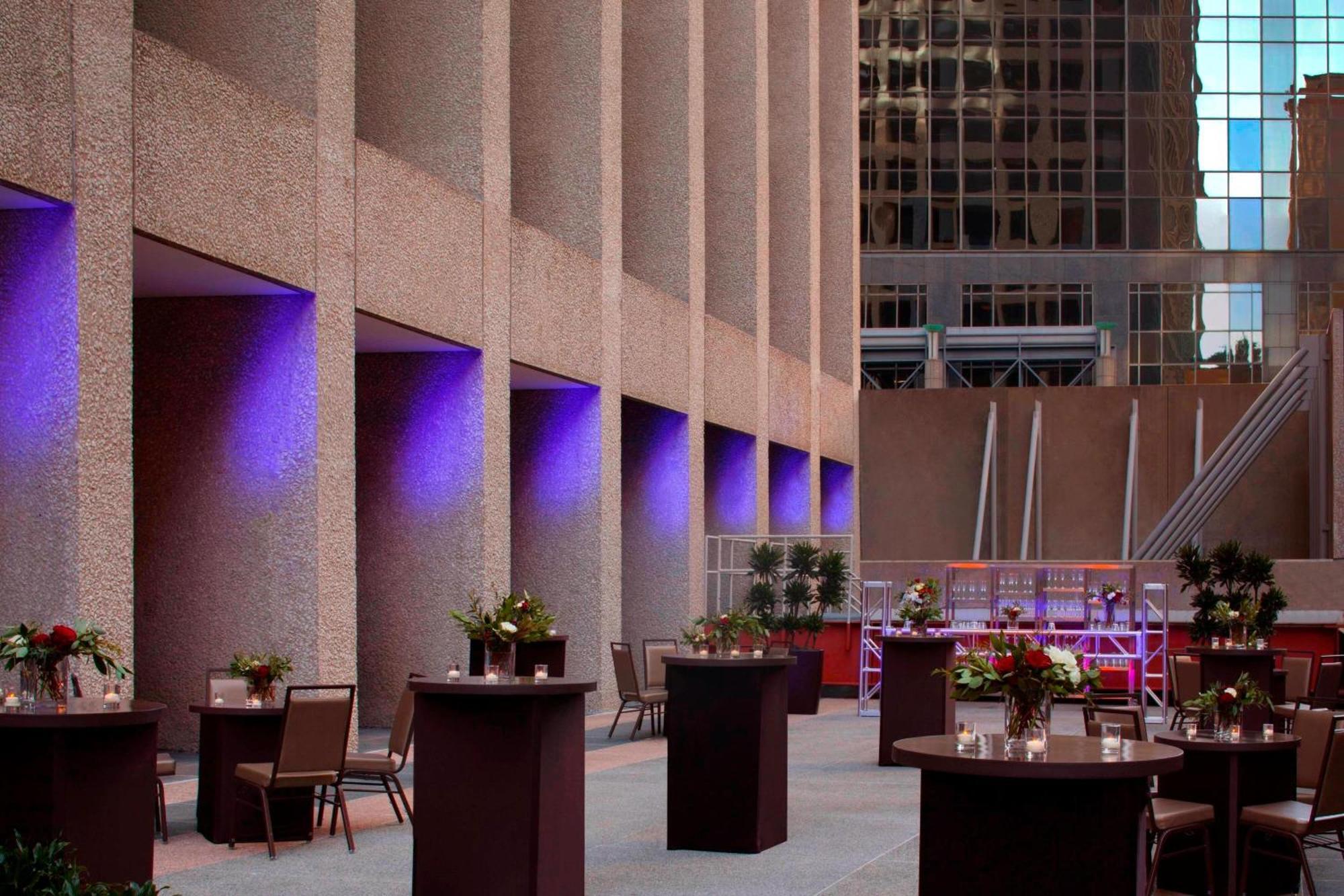 The Westin Dallas Downtown Buitenkant foto